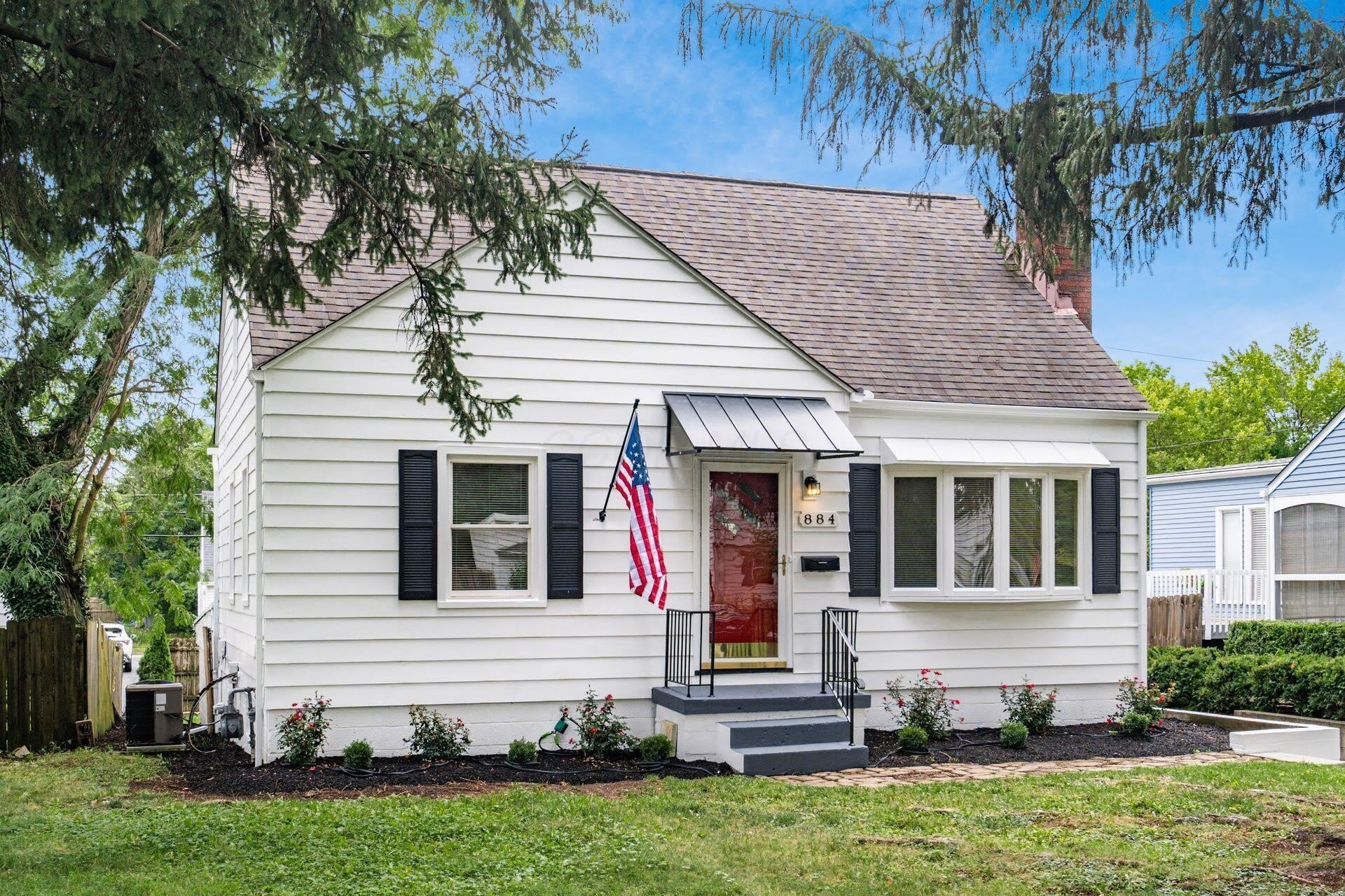884 S Chesterfield Road – photo 3