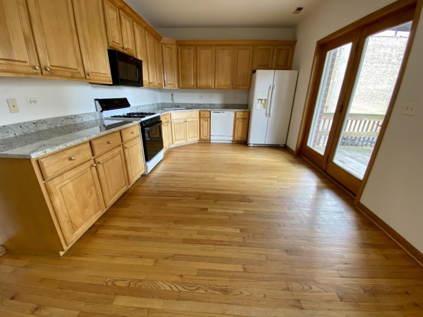 4233 North Kenmore Ave. – photo 4