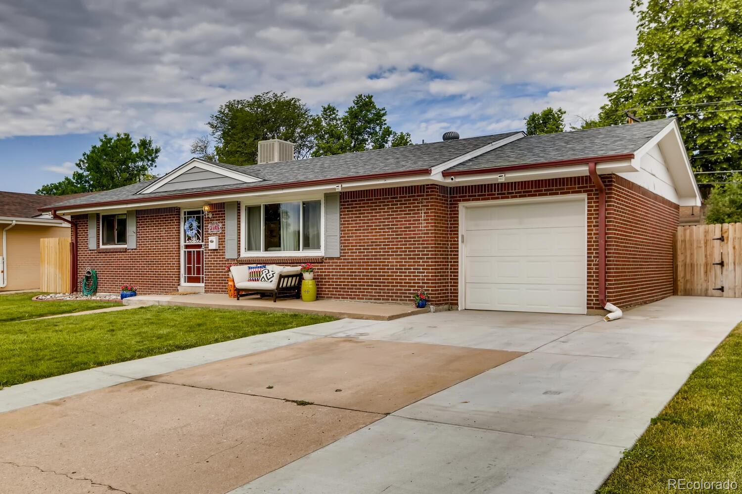 2465 S OSCEOLA ST – photo 2