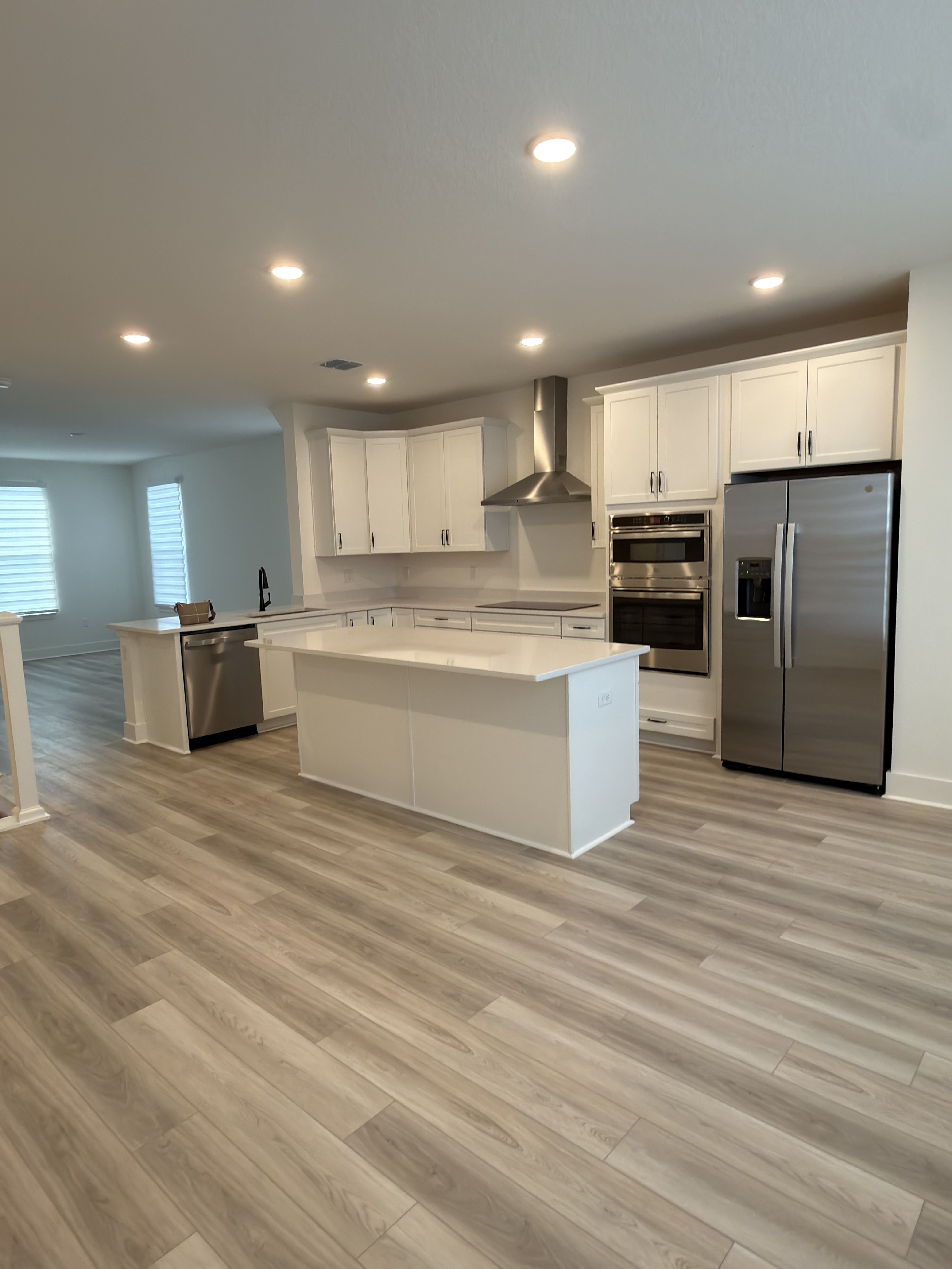 15056 Groveside Rd – photo 2