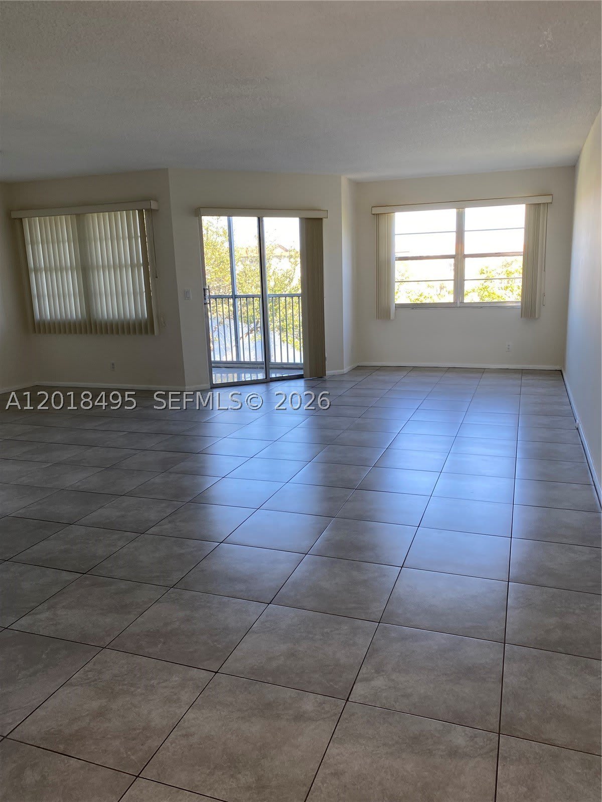 13055 SW 15th Ct – photo 5