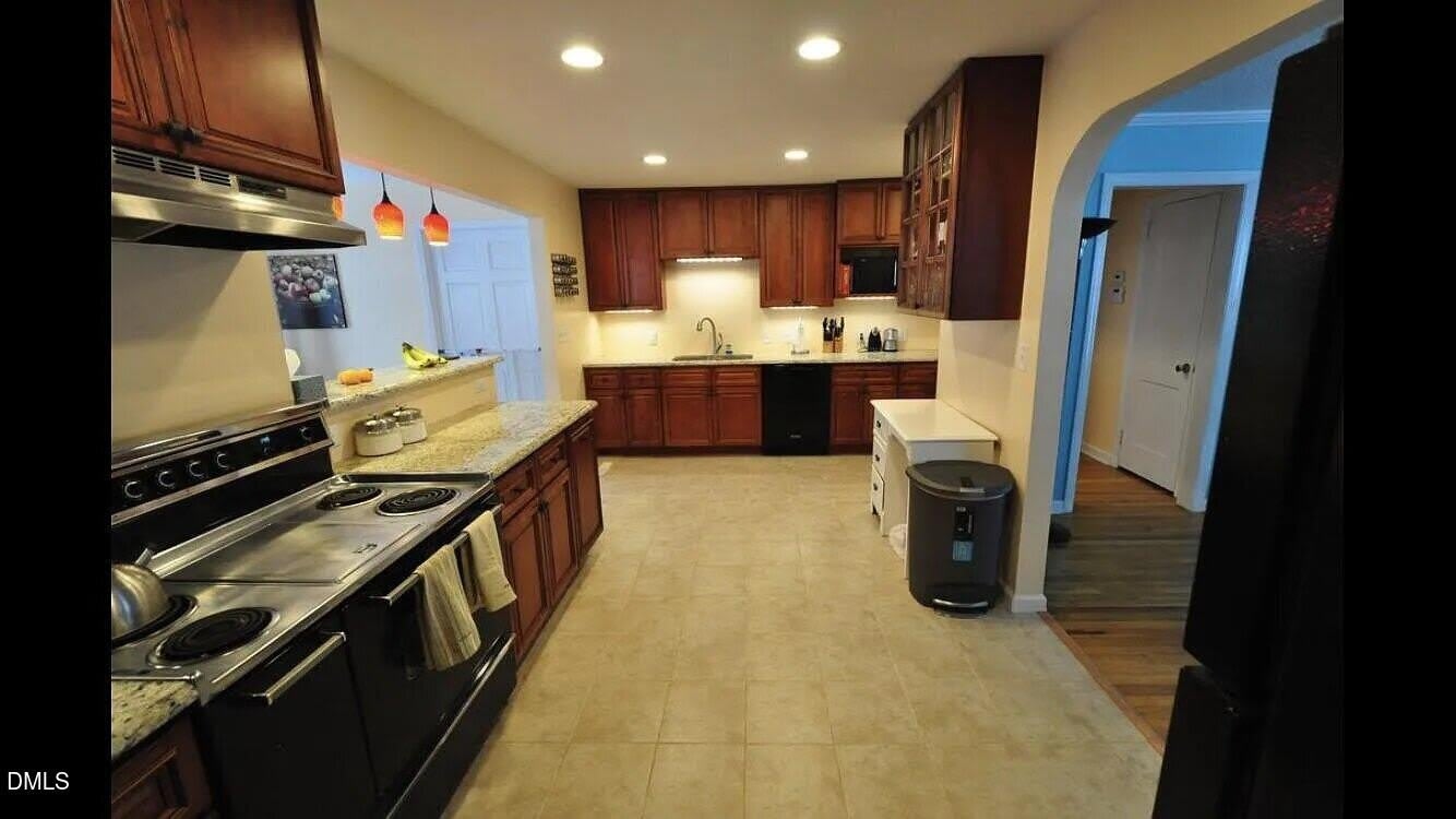 2824 Crestline Avenue – photo 4