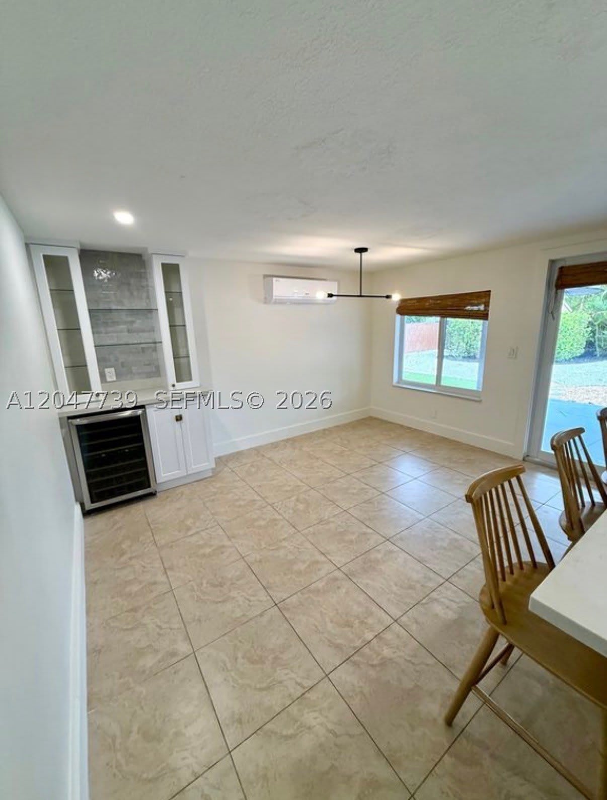 670 E 58Th St – photo 4