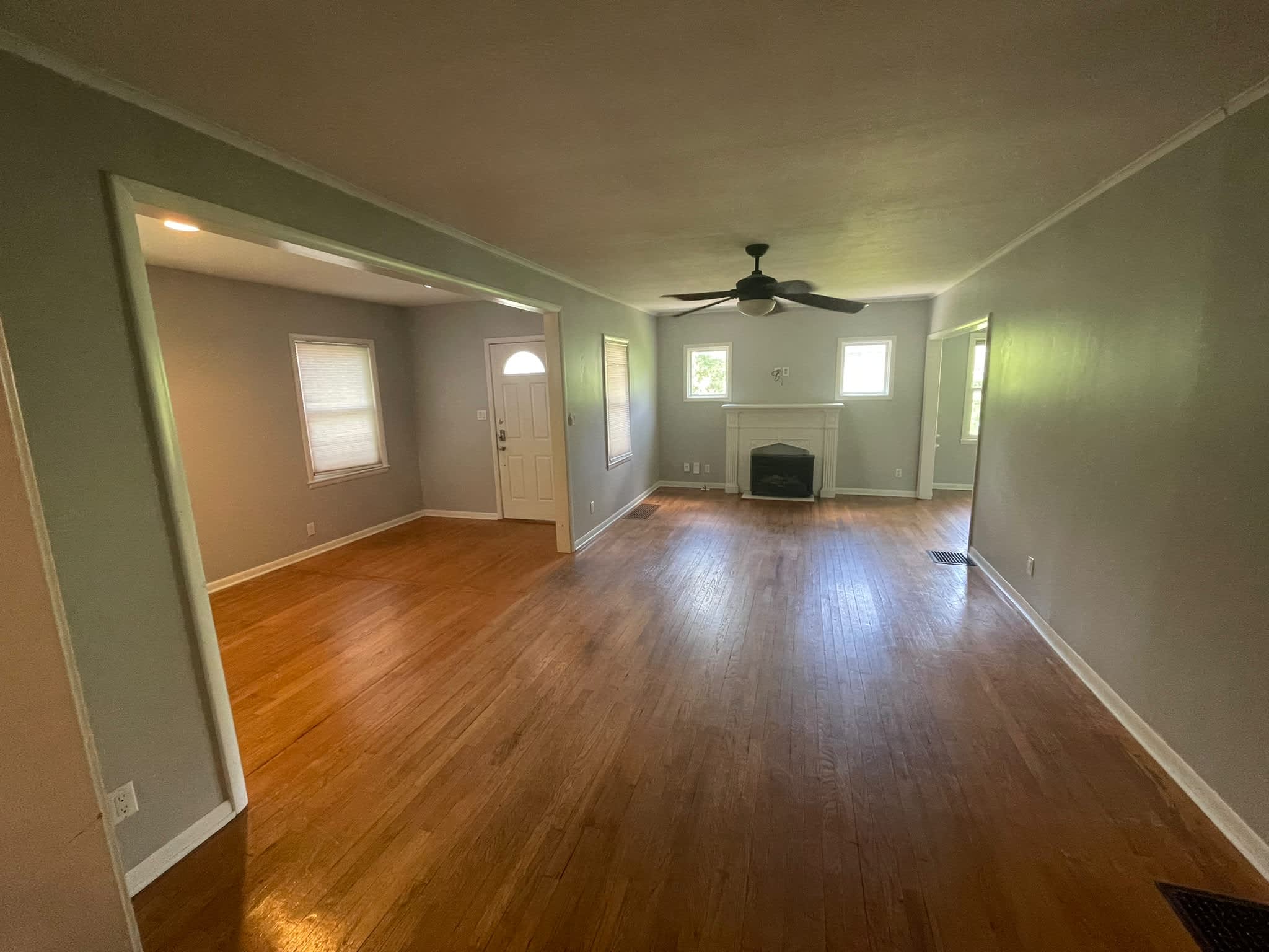 5125 Parish Dr – photo 2