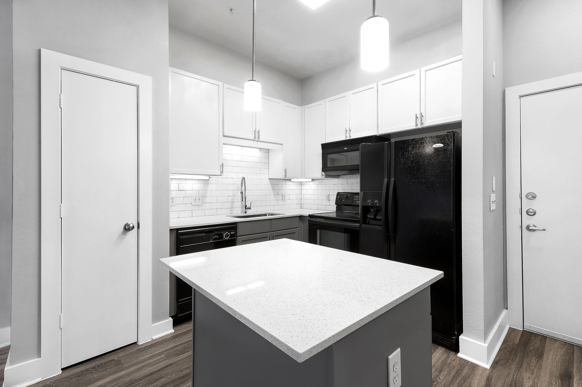 Residences at the Triangle – photo 4