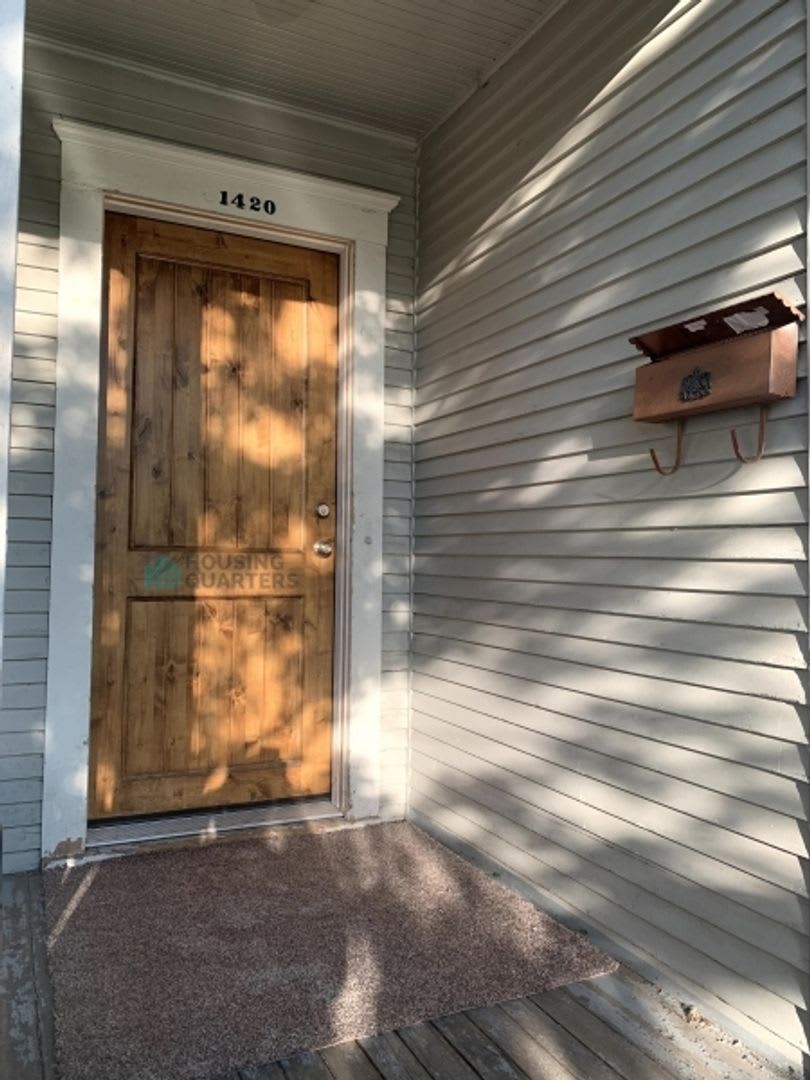 2 bedroom, Single Family home, close Downtown Spokane! – photo 2