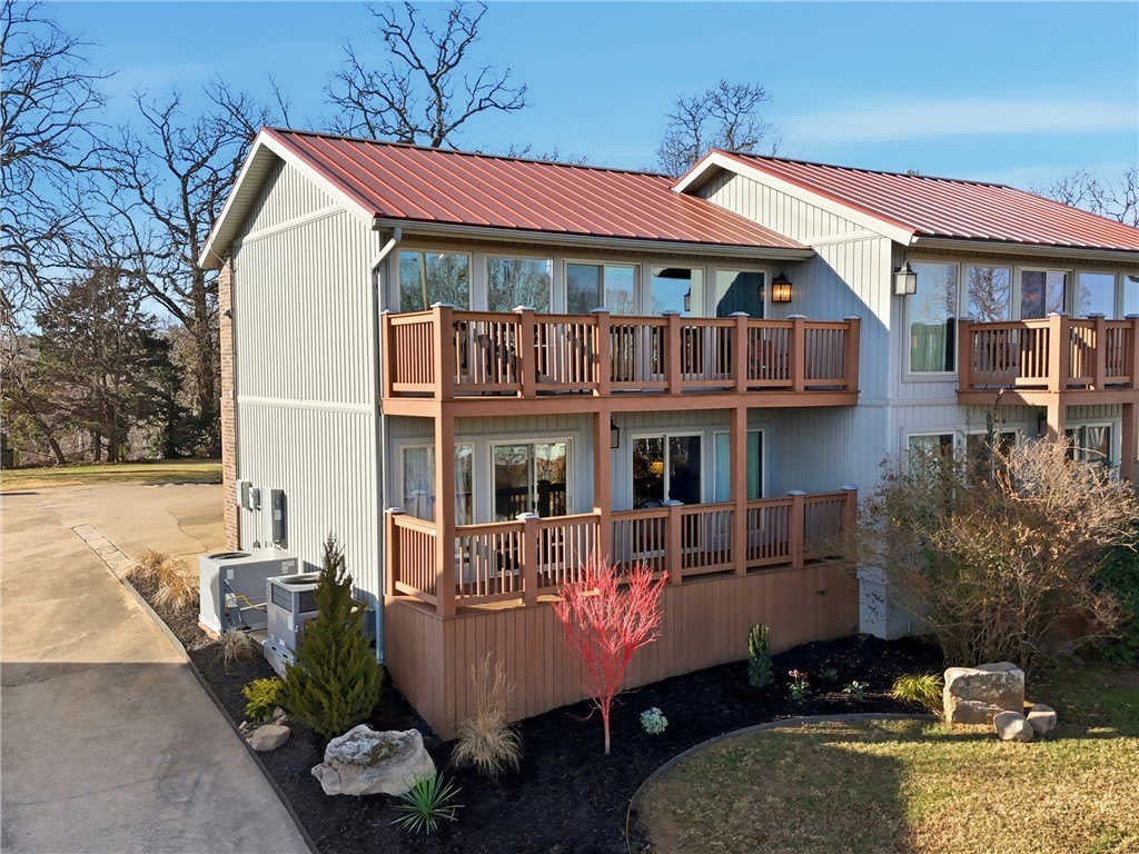 14807 Dutchmans Drive – photo 1