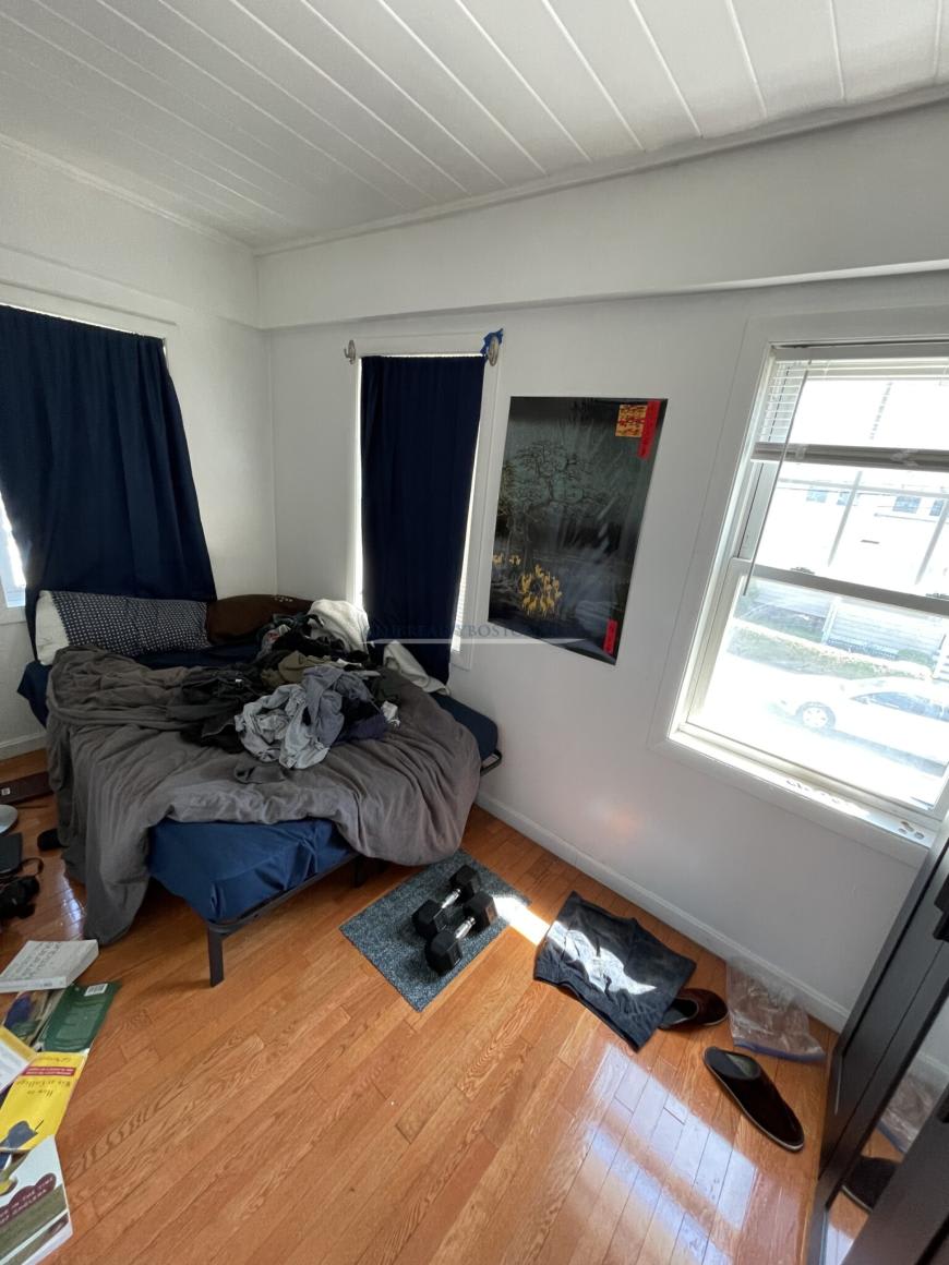 46 Adamson St. – photo 5