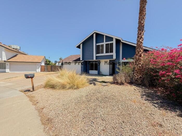 15851 North 24th Avenue – photo 3