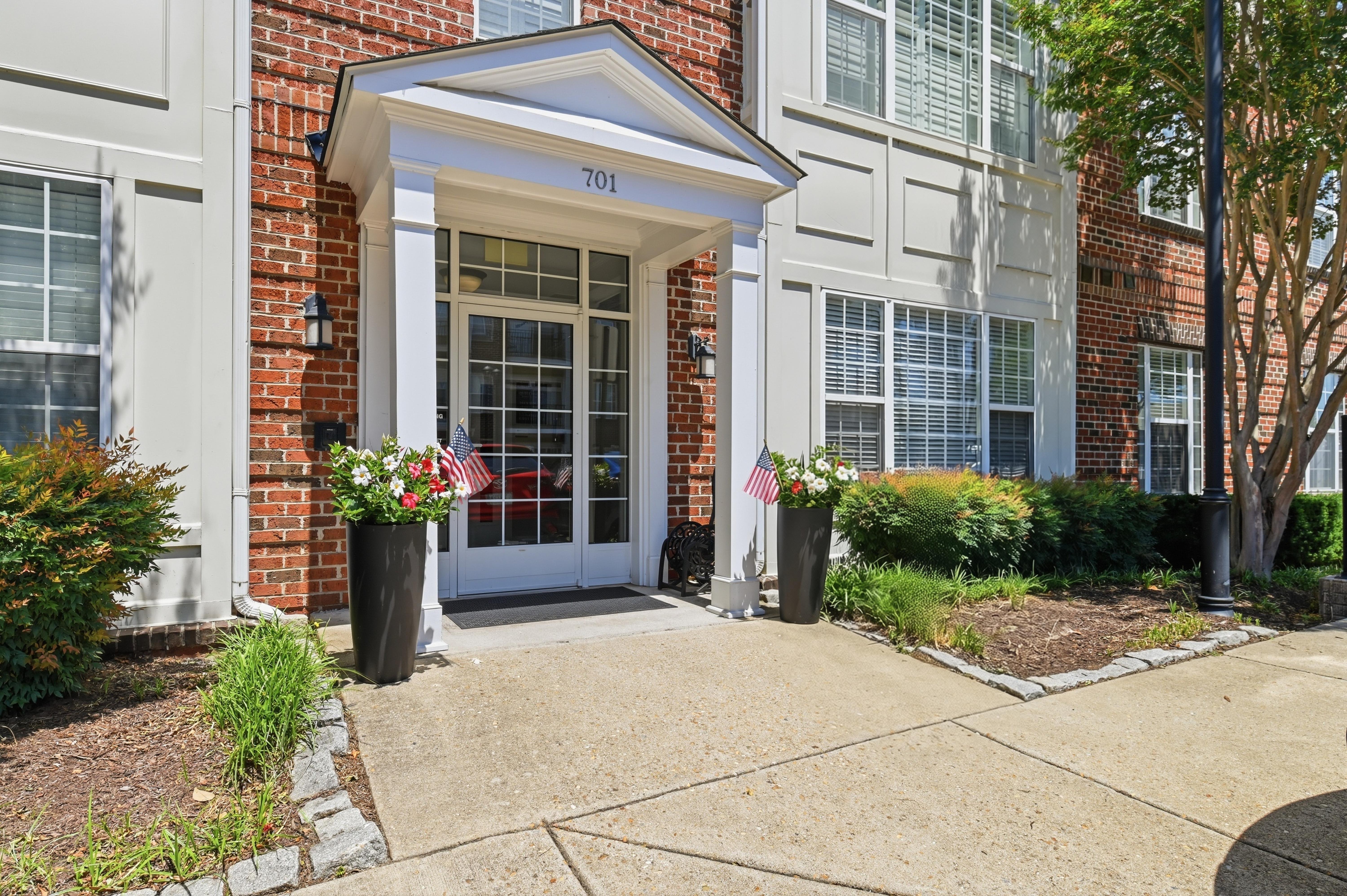 621 Cobblestone Blvd – photo 3