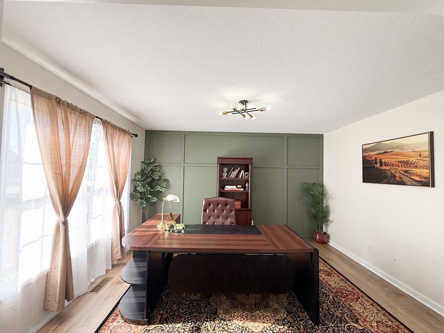 5 Bedroom 2 1/2 Bathroom Home – photo 3
