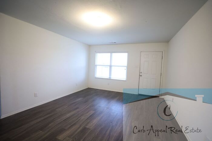 3718 Churchill Drive – photo 5