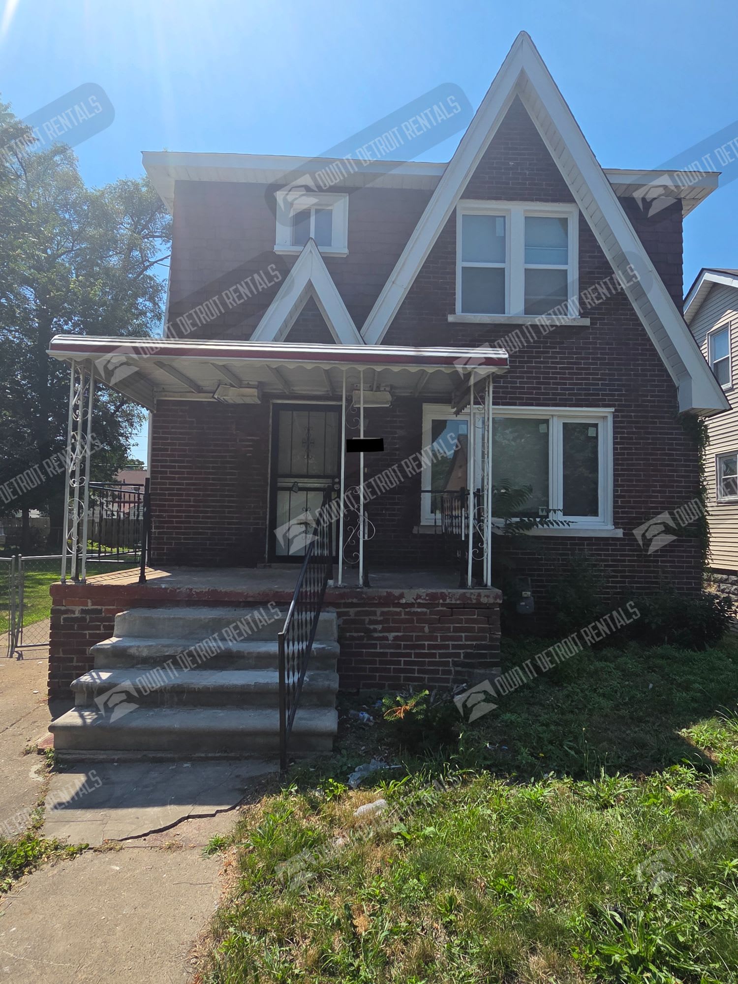 15757 Pinehurst St – photo 1