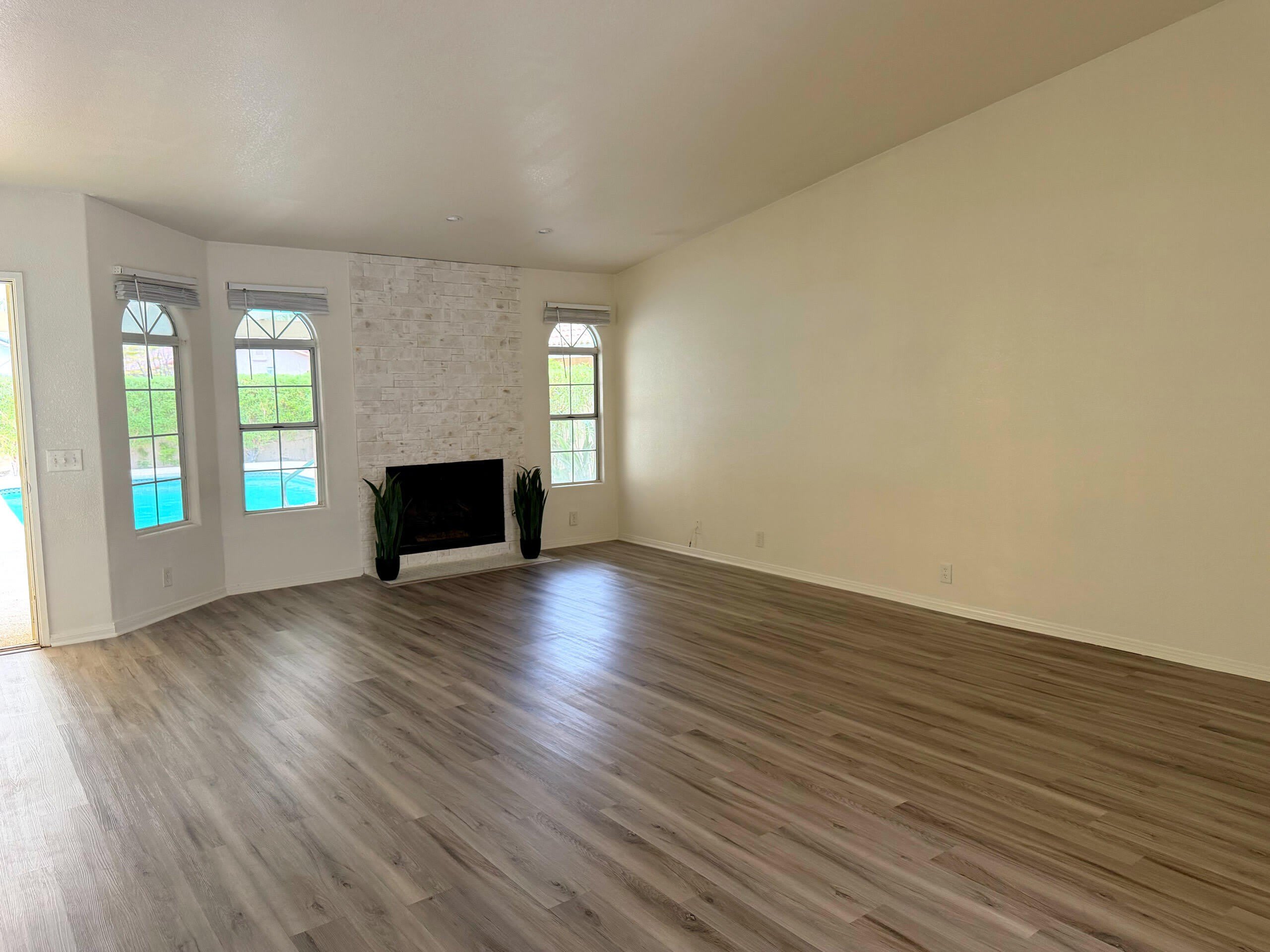 52310 Avenida Madero – photo 5