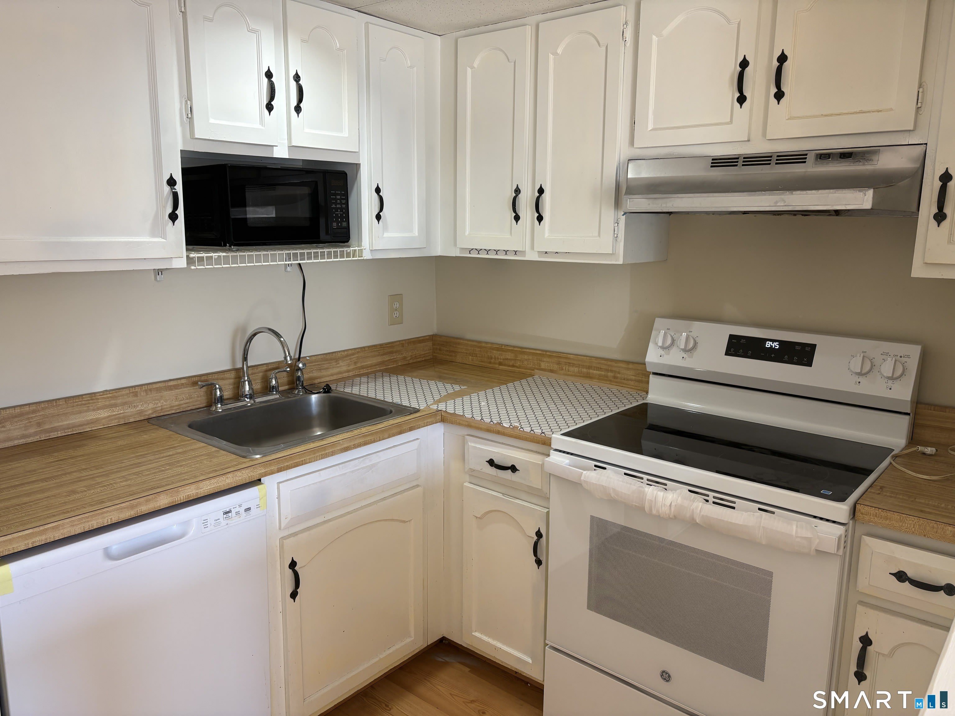 330 Short Beach Road – photo 3