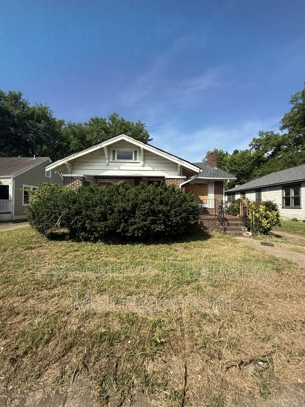 4736 Court S – photo 1