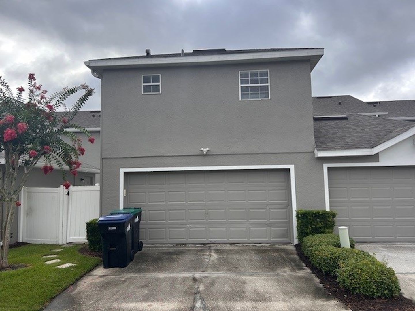 CUTE! 1 BEDROOM / 1 BATH / 2 CAR GARAGE – photo 1