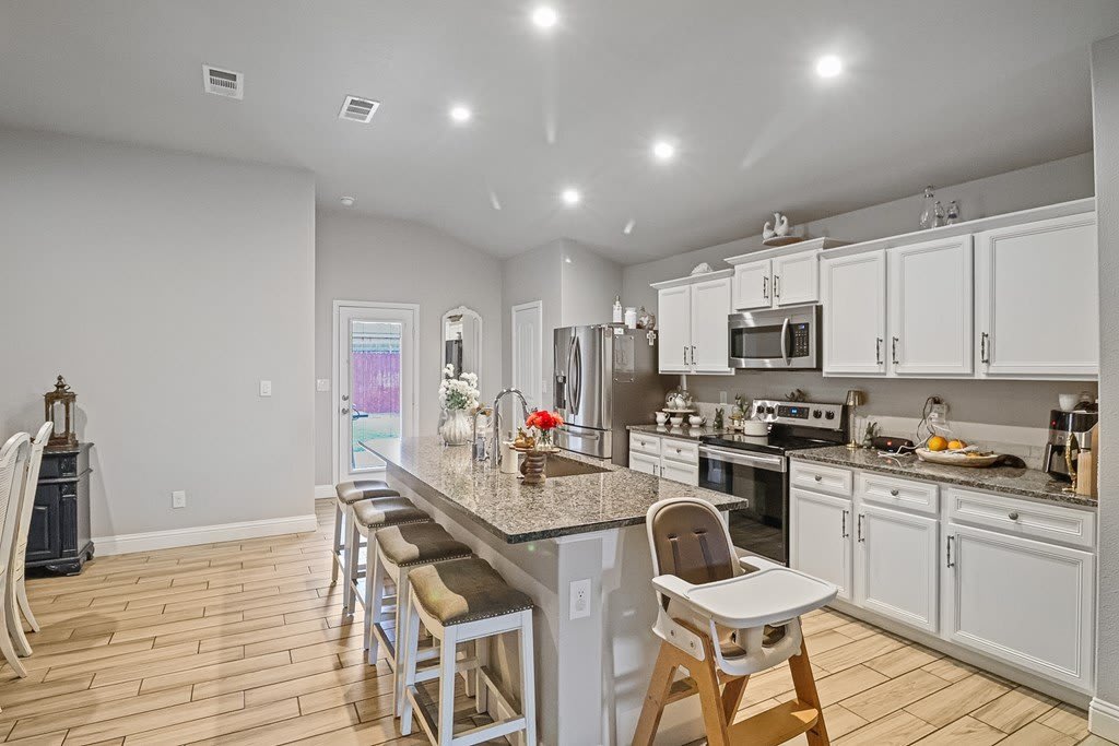 1320 E 89th St – photo 5