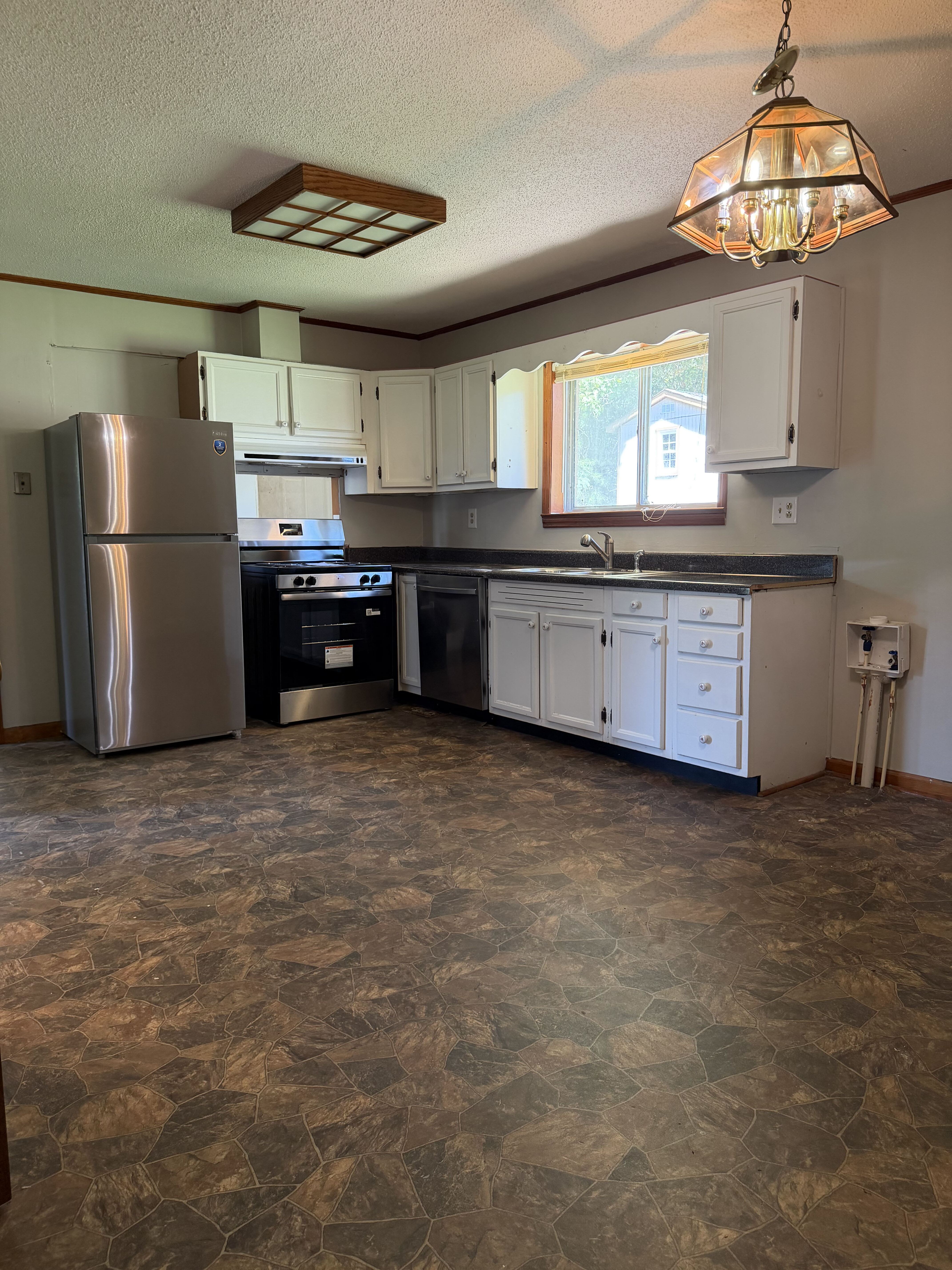 2 Canary Ln – photo 1