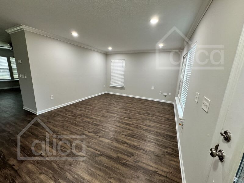 11550 Pleasant Creek Dr – photo 2