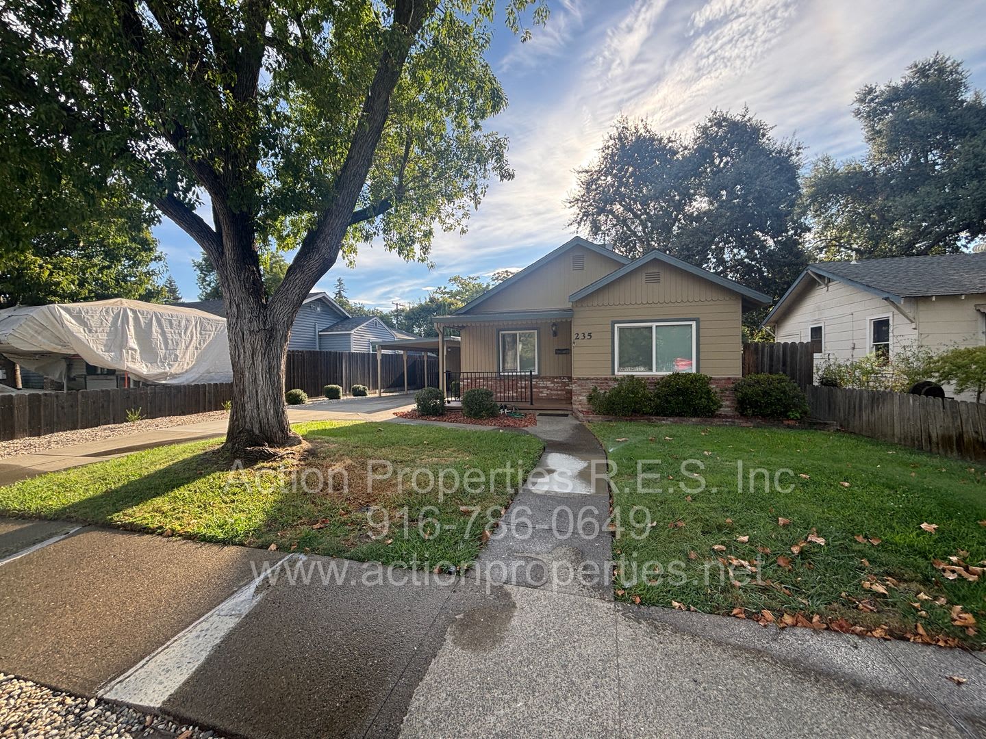 Action Properties R E S Inc Offering Central Roseville 3 Bedroom 2 Bathroom New Paint Gardner Pest Control – photo 2