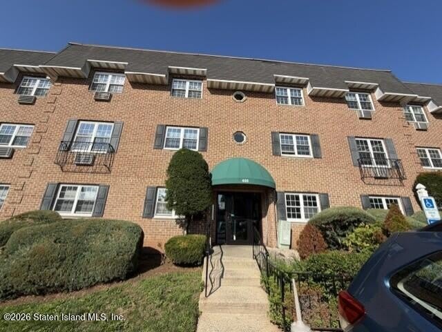 400 Maryland Avenue – photo 2