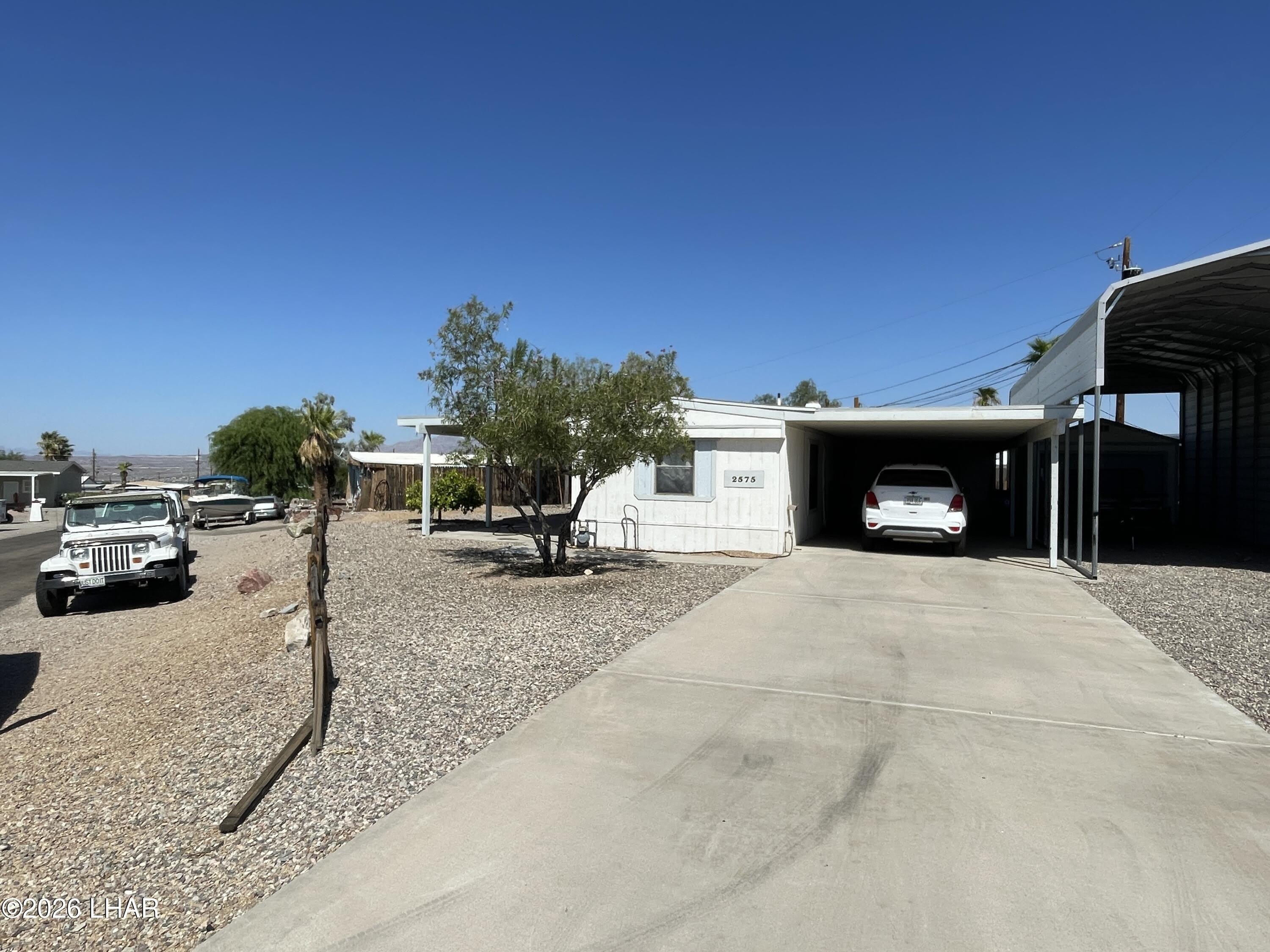 2575 Donna Dr – photo 2