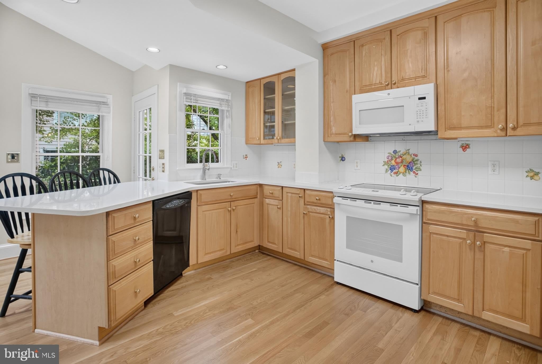 4705 HUNT Avenue – photo 3