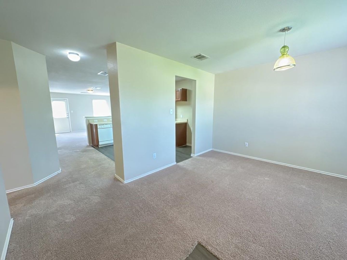 Amazing Corner Lot 3 Bed 2 Bath Home – photo 2