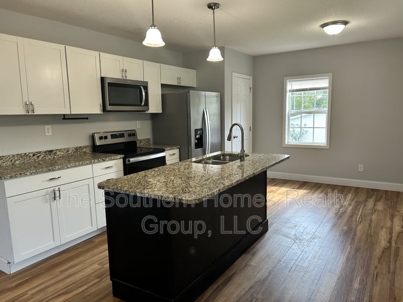 517 Sherwood Avenue – photo 5