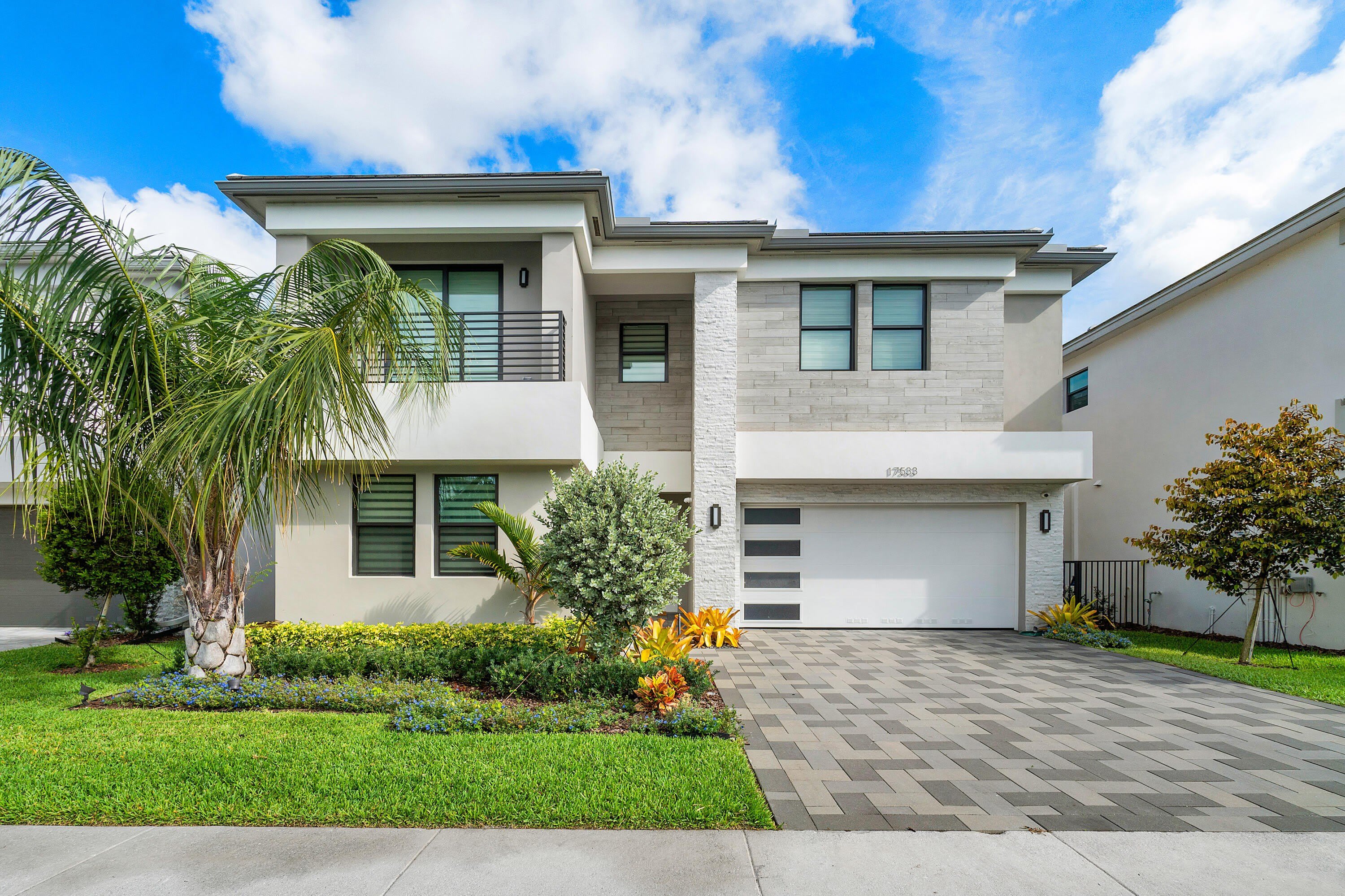17533 Sparkling River Road – photo 1