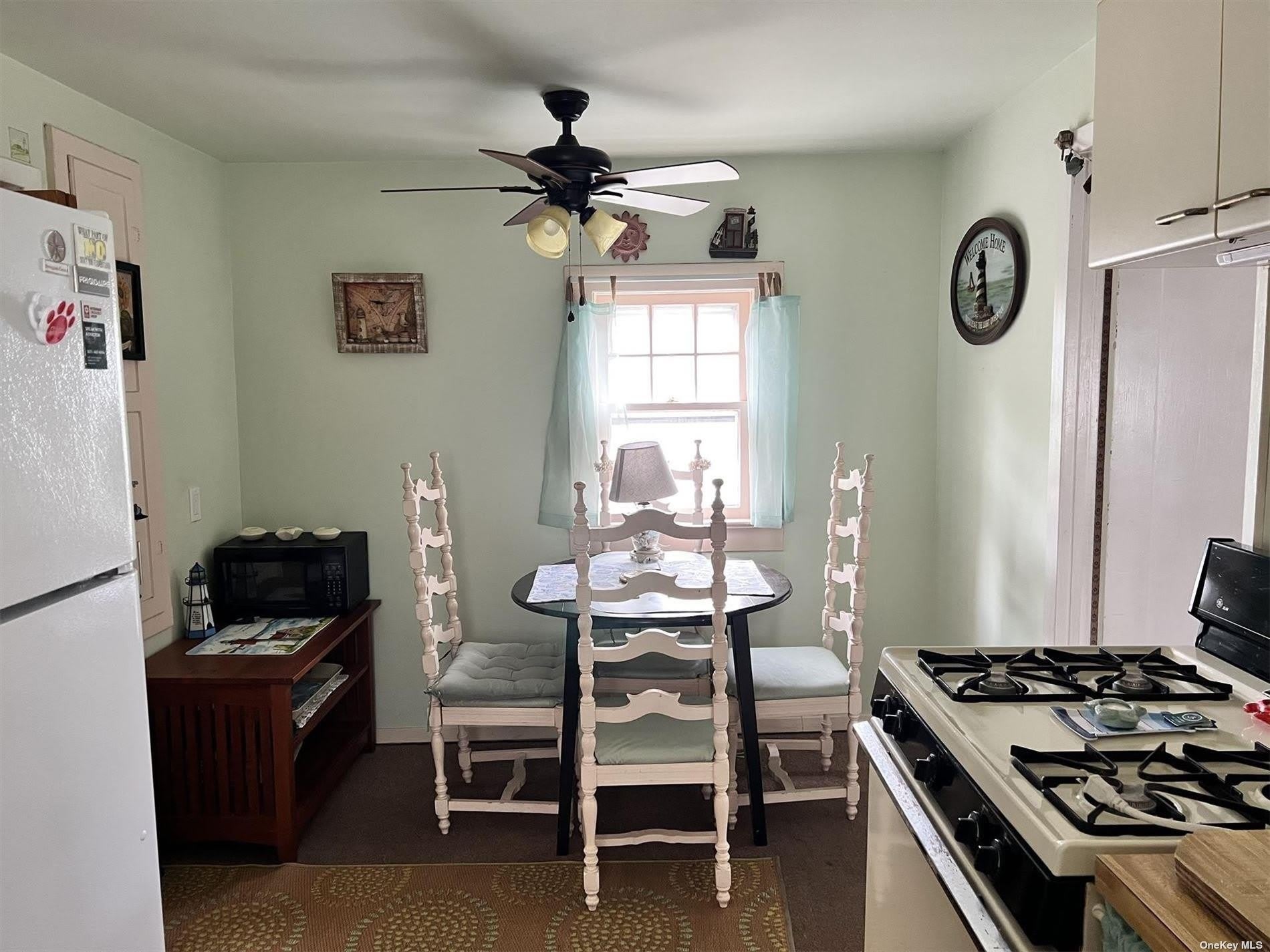 63 Bungalow Walk – photo 4