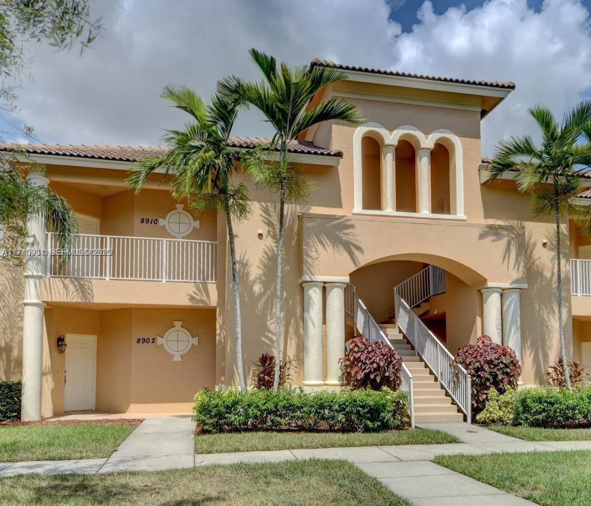 8910 Sandshot Court – photo 1