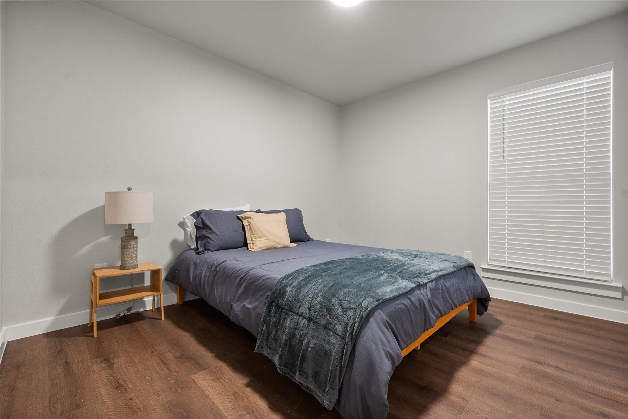 2150 Kokomo Avenue – photo 4