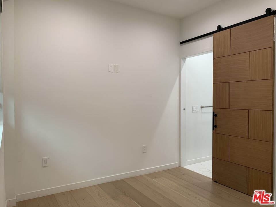 11341 Pearl St – photo 3