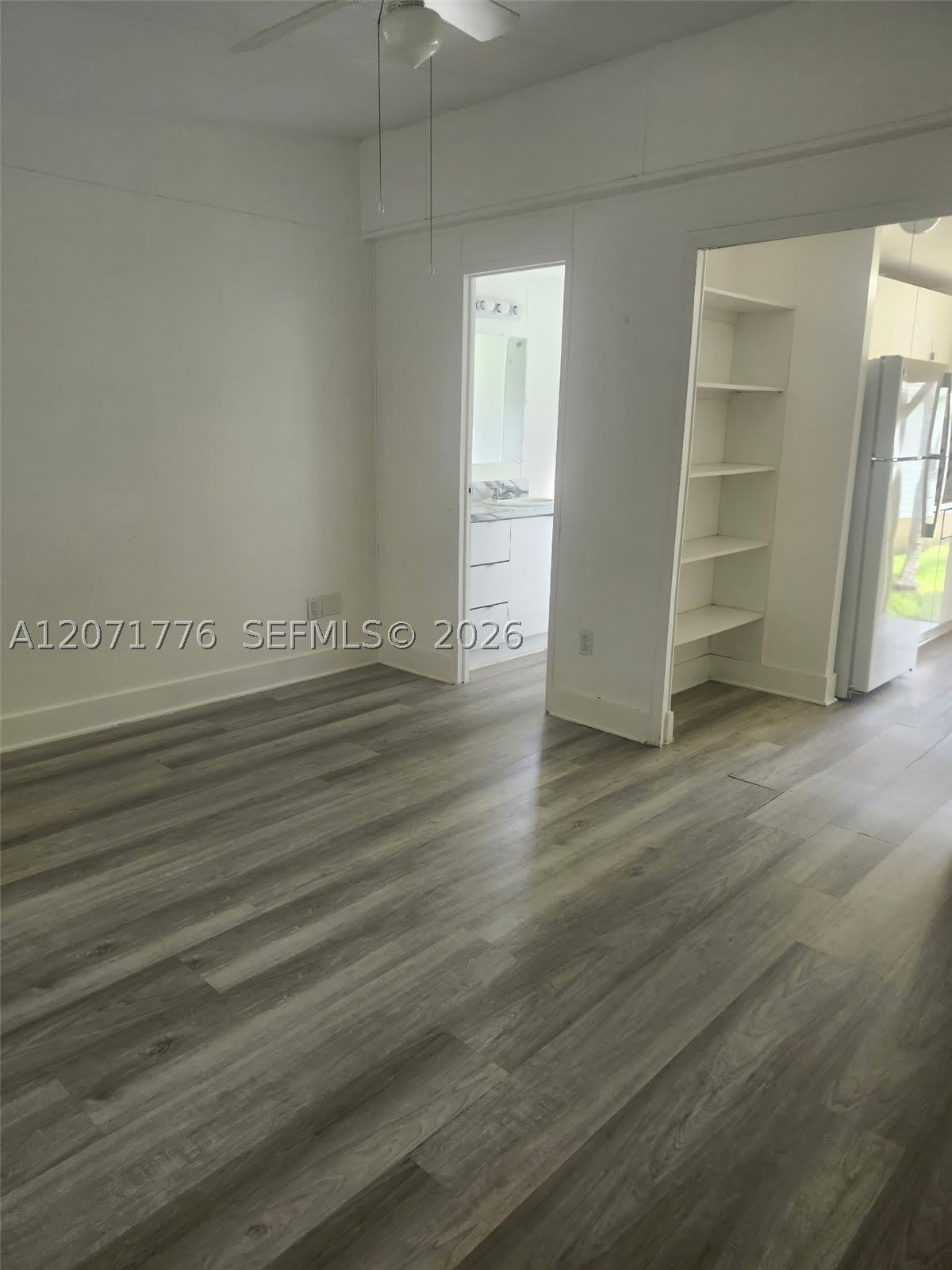 13070 SW 11th St – photo 3