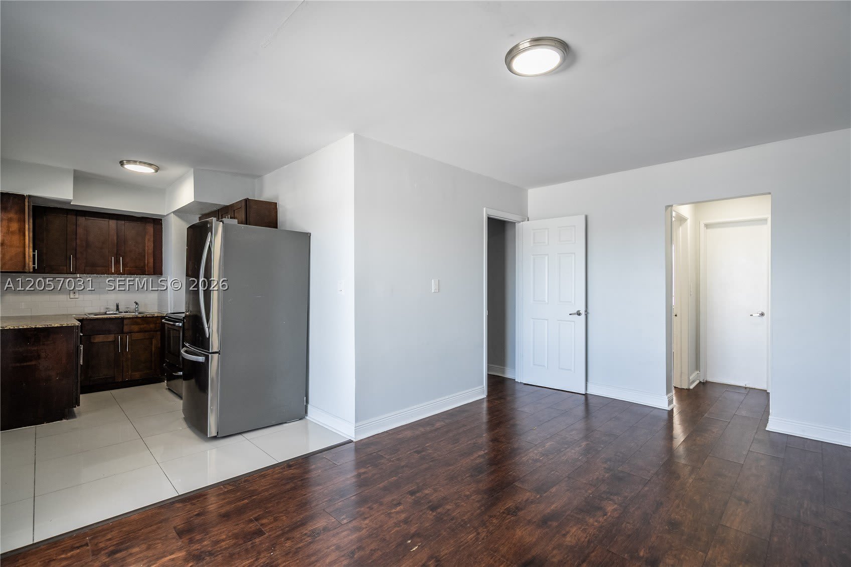 7931 East Dr – photo 5