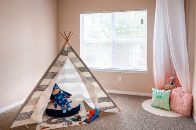 810 E Slaughter Ln, #110 – photo 3