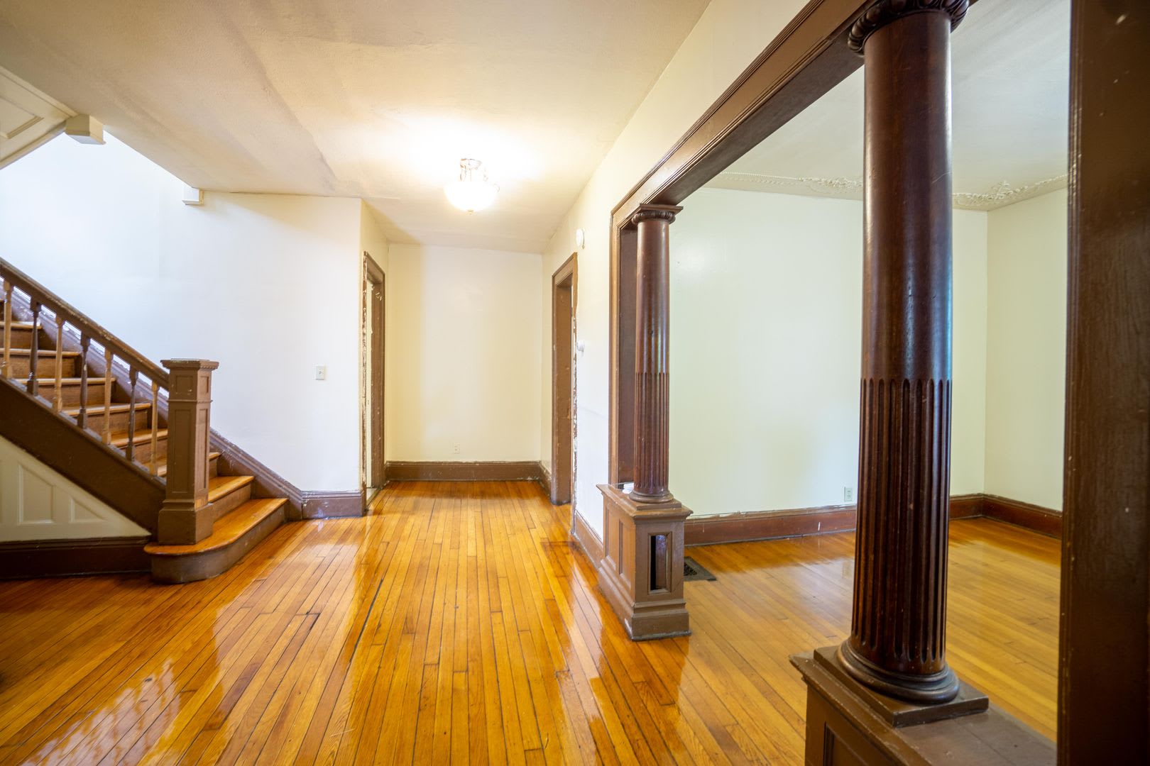 108 Avondale Available 8 1 27 Spacious 5 Bed 2 Bath Single Family Home With Off Street Parking – photo 4