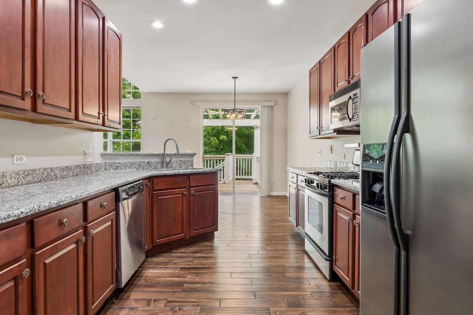 382 Vaughn Circle – photo 5