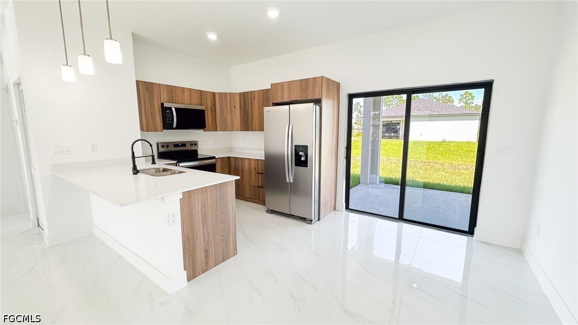 721 Bering Avenue S – photo 5