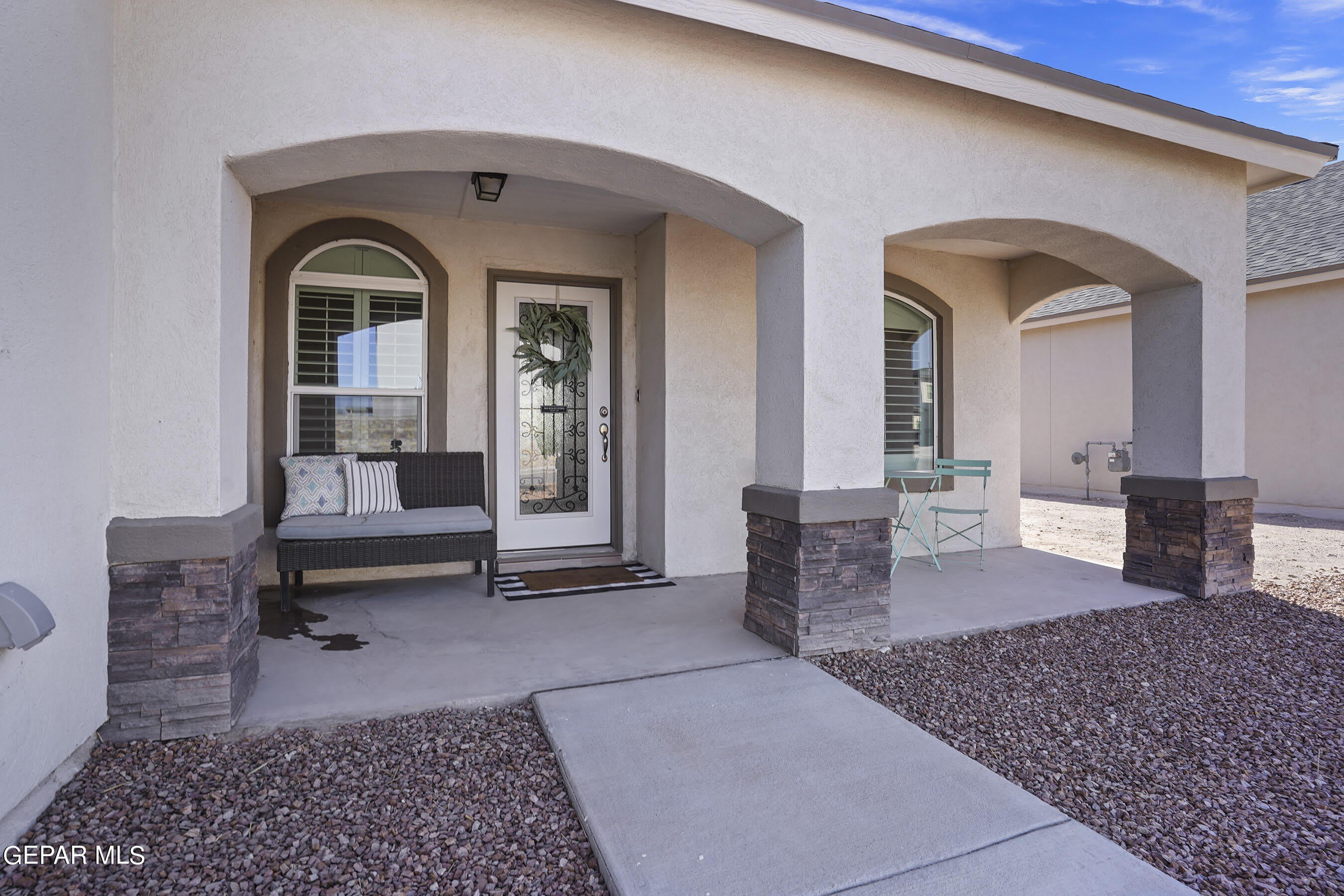 325 SAMUEL VISTA Street – photo 4