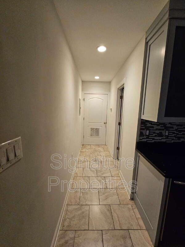2312 West Cary Street – photo 5