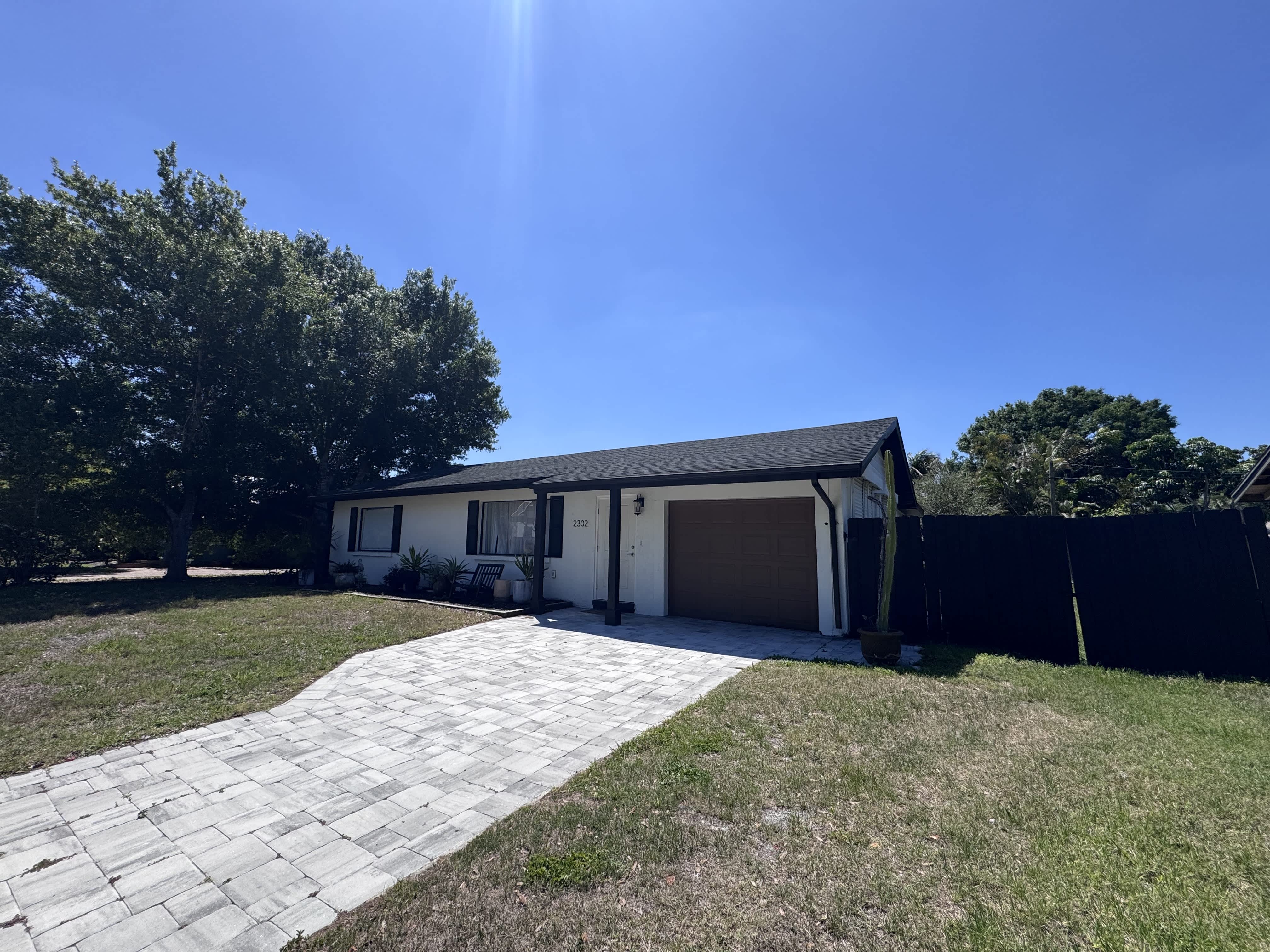 2302 Hyde Park St – photo 1