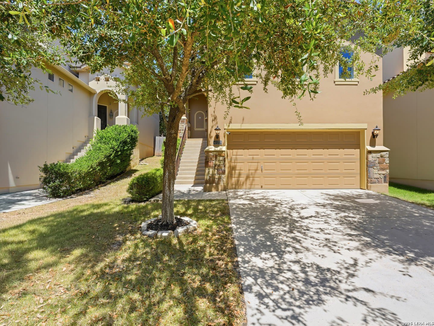 4127 Woodbridge Way – photo 2