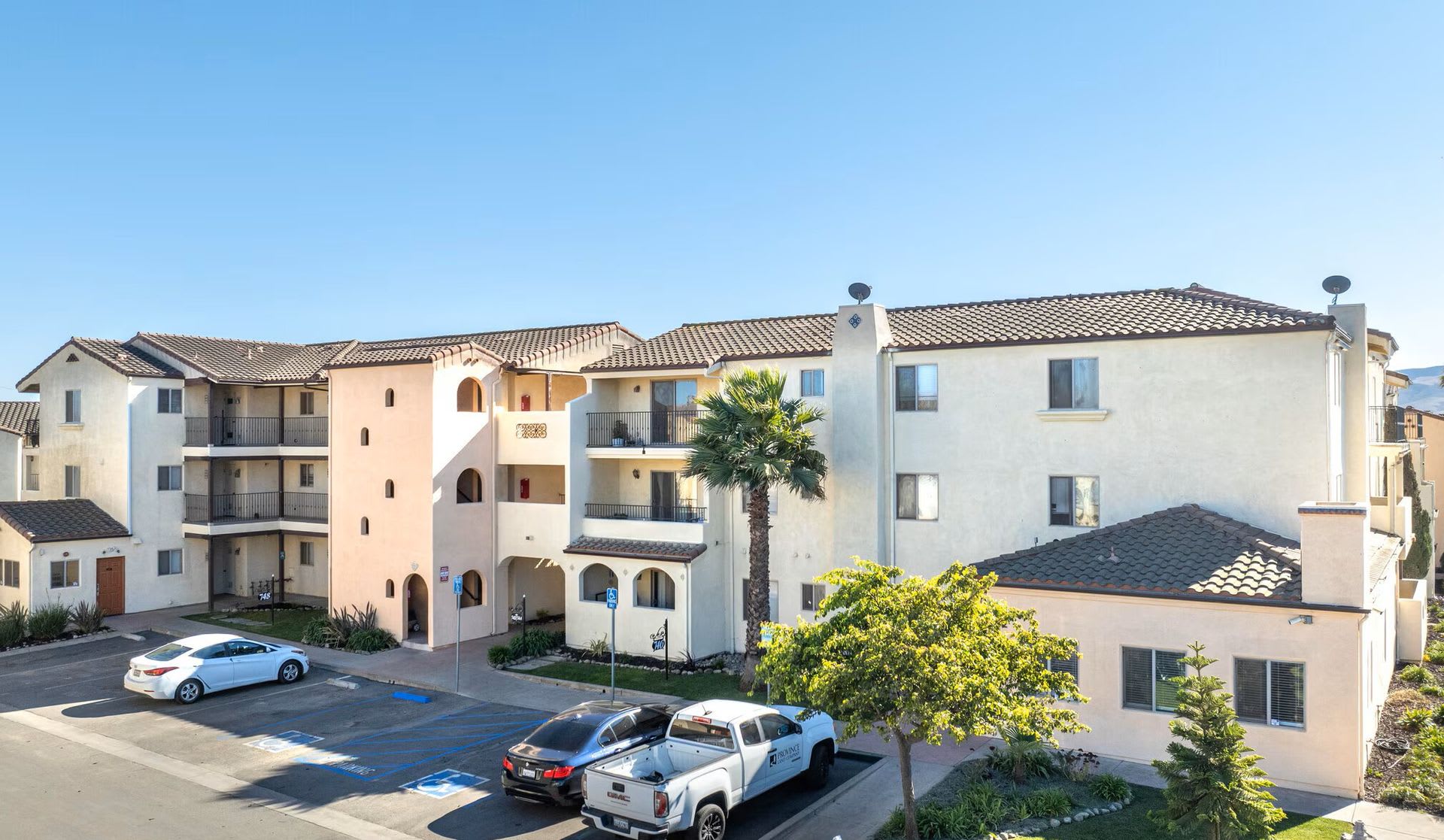 Guadalupe Townhome Available Now – photo 1
