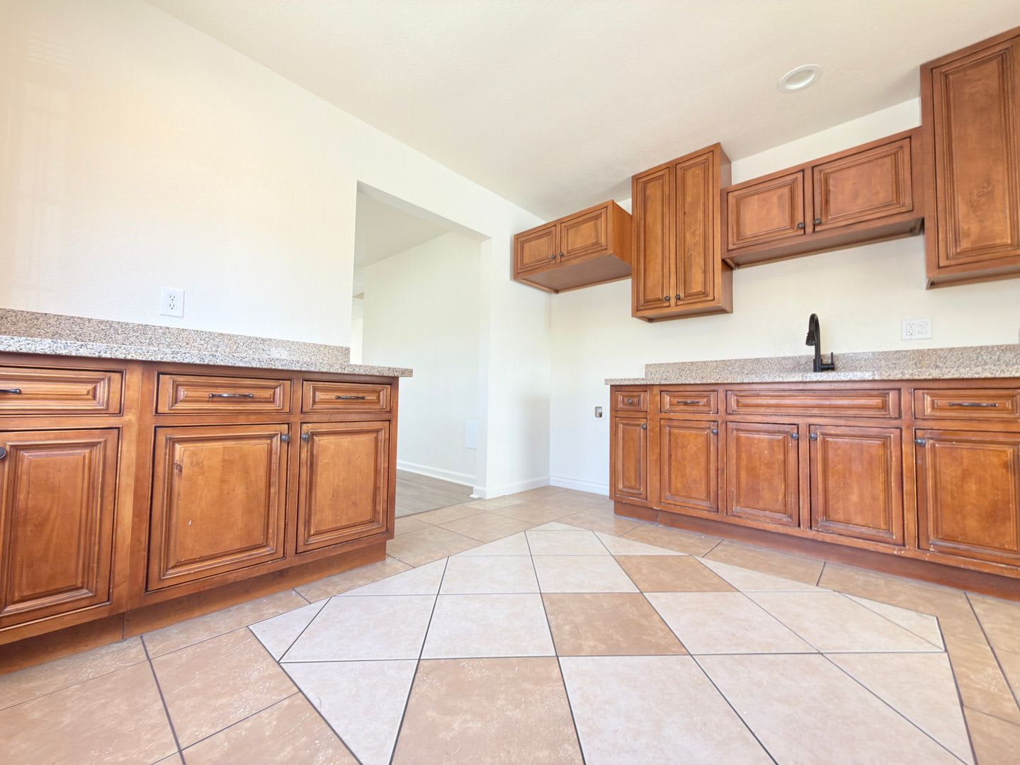 Spacious 4-Bedroom, 2-Bath Gated Home with Garage & Private Backyard – photo 4
