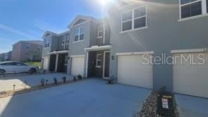 1215 DRAINTREE Street – photo 2