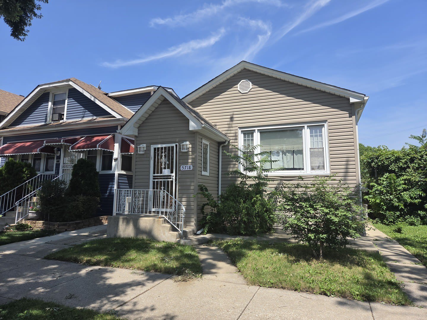 5718 W Melrose Street – photo 1