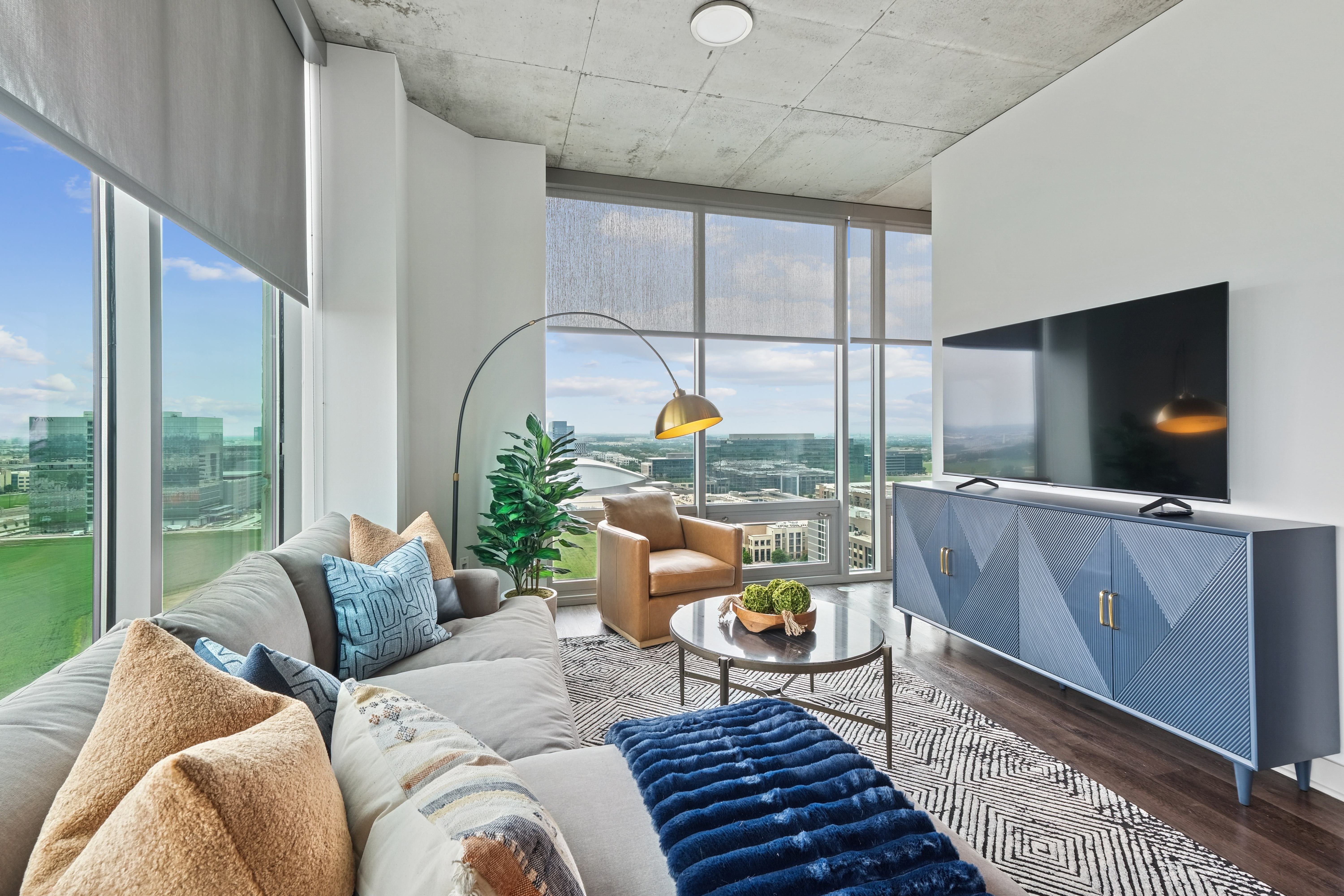 Skyhouse Frisco Station – photo 1